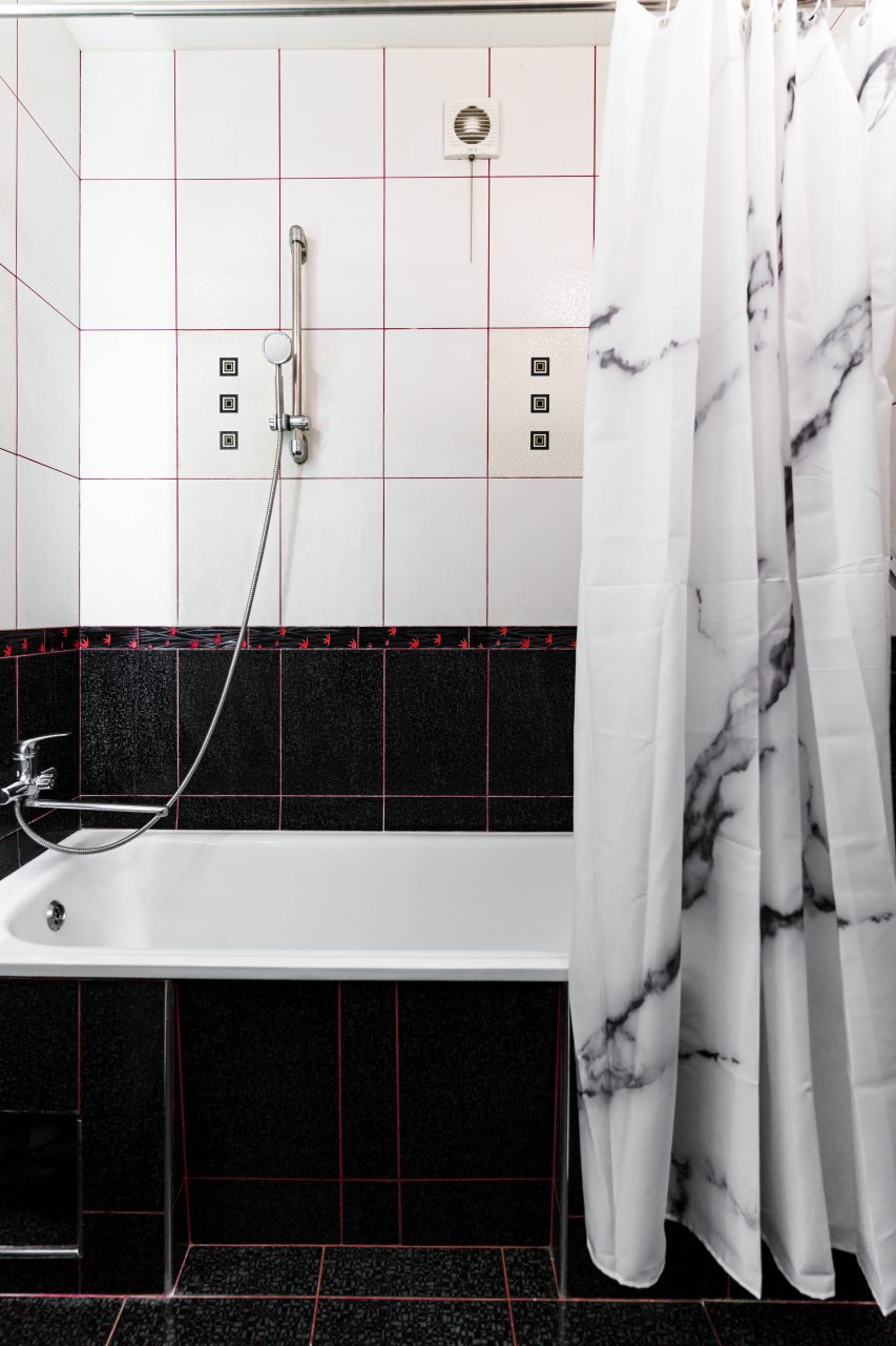 Трёхместный и более (Апартаменты В Минуте От Парка Галицкого), Апартаменты Уютные в минуте от парка Галицкого