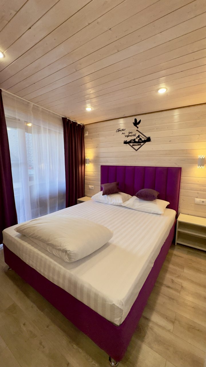 Дом (Барнхаус), База отдыха ПАРАДИЗ В ГОРАХ