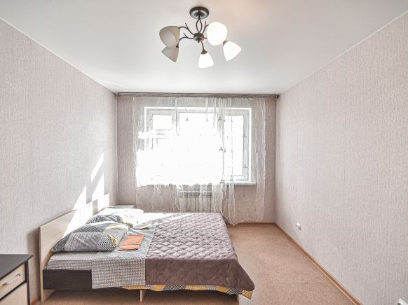 Апартаменты с красивым видом на горы и лес, Южно-Сахалинск