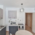 Трёхместный и более, Апартаменты с красивым видом на горы и лес