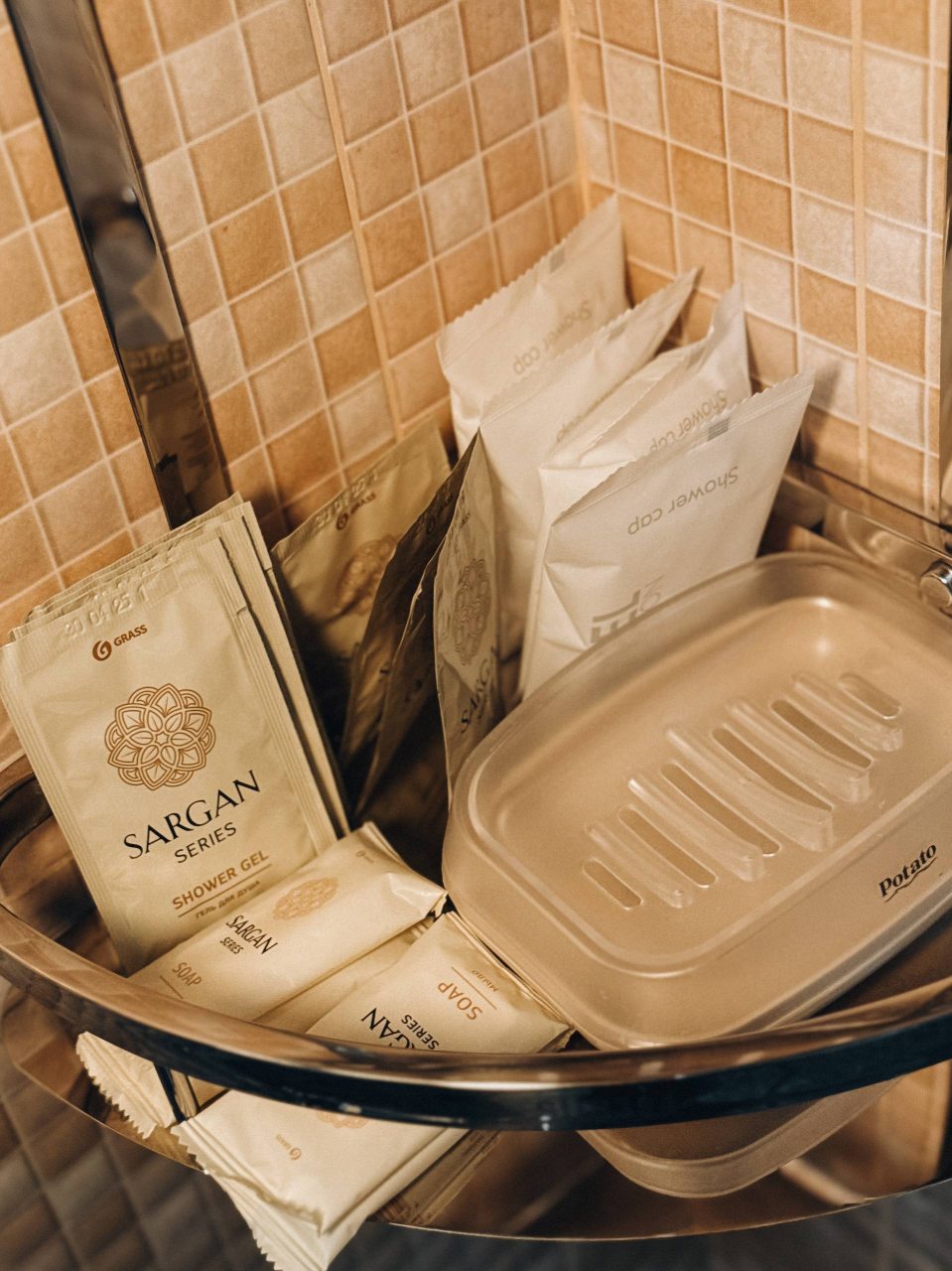 Полулюкс, Гостевой дом Порог Гор