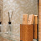 Апартаменты, Гостевой дом Порог Гор