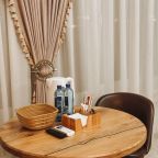 Апартаменты, Гостевой дом Порог Гор