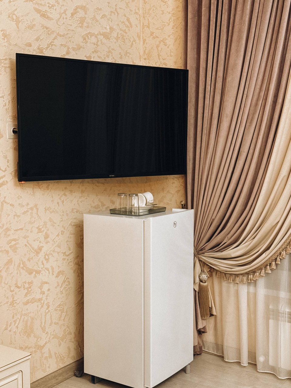 Апартаменты, Гостевой дом Порог Гор