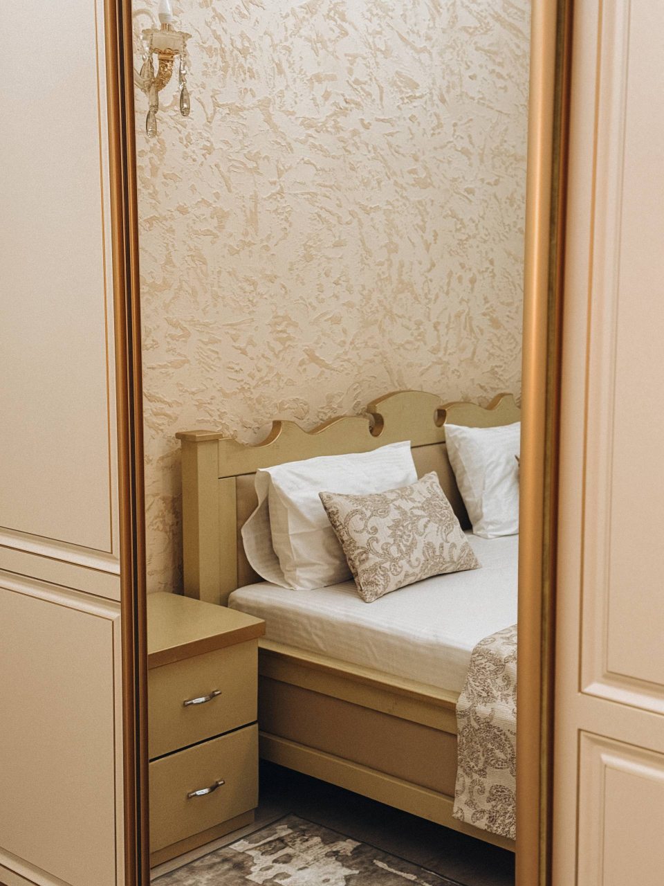 Апартаменты, Гостевой дом Порог Гор