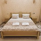 Апартаменты, Гостевой дом Порог Гор