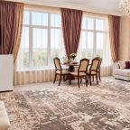 Апартаменты, Гостевой дом Порог Гор