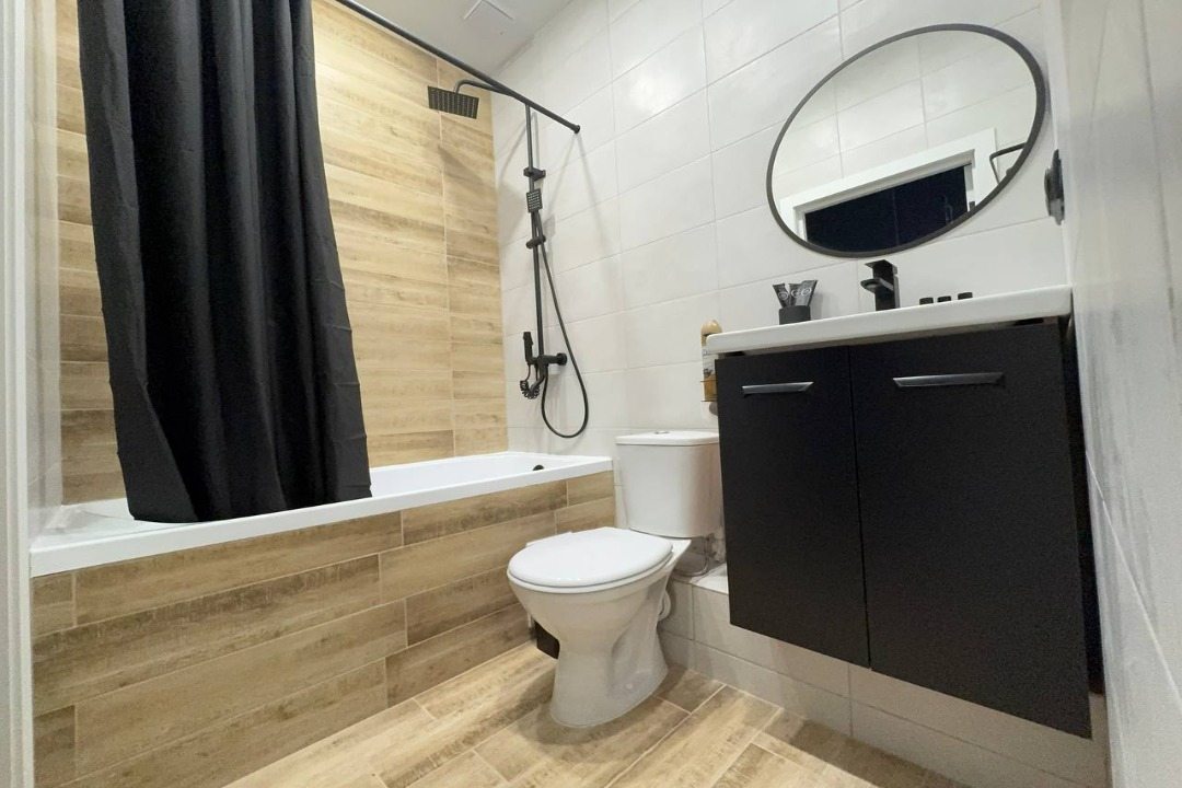 Трёхместный и более (Трехместный номер с кроватью размера 