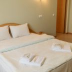 Ранний заезд, Гостевой дом Лидия