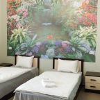 Поздний отъезд, Гостевой дом Лидия