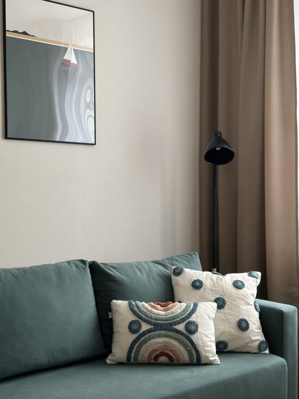 Апартаменты (Атмосфера), Апартаменты Атмосфера на Малкова 12