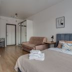 Трёхместный и более (Просторная студия 75), Апартаменты ApartsLounge