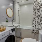 Трёхместный и более (Просторная студия 75), Апартаменты ApartsLounge