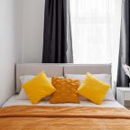 Апартаменты, Апартаменты 3-х комнатные на Жуковском 36