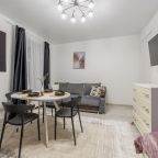 Апартаменты, Апартаменты 3-х комнатные на Жуковском 36