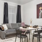 Апартаменты, Апартаменты 3-х комнатные на Жуковском 36