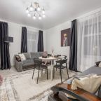 Апартаменты, Апартаменты 3-х комнатные на Жуковском 36