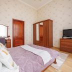 Апартаменты, Апартаменты 3-х комнатные на Большой Московской 6