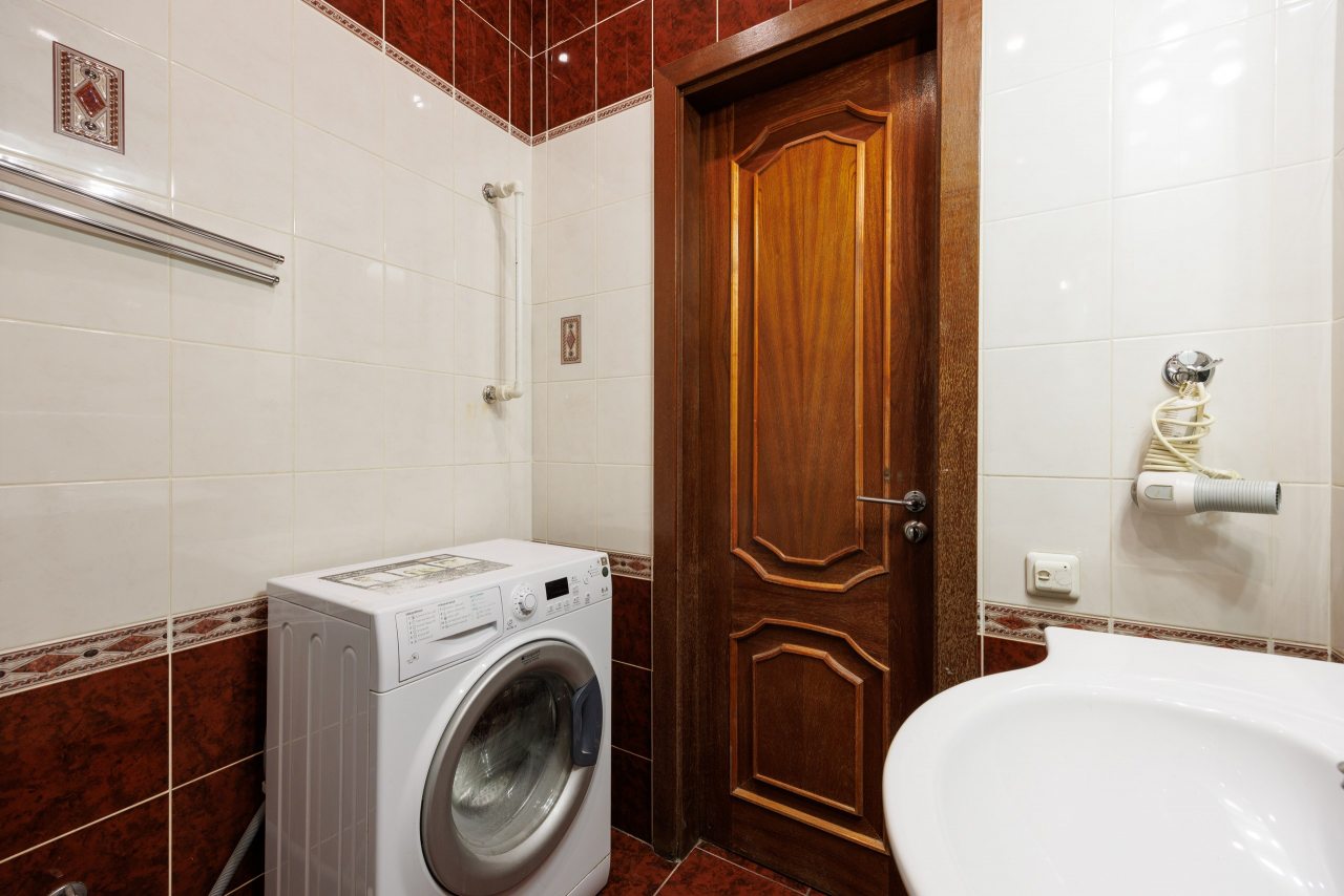 Апартаменты, Апартаменты 3-х комнатные на Большой Московской 6