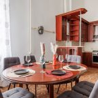 Апартаменты, Апартаменты 3-х комнатные на Большой Московской 6