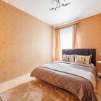 Апартаменты, Апартаменты 3-х комнатные на Гражданском 19