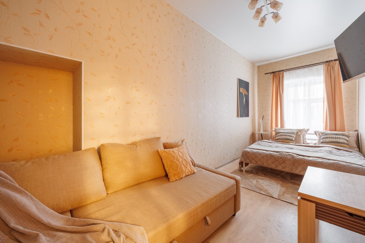 Апартаменты, Апартаменты 3-х комнатные на Гражданском 19