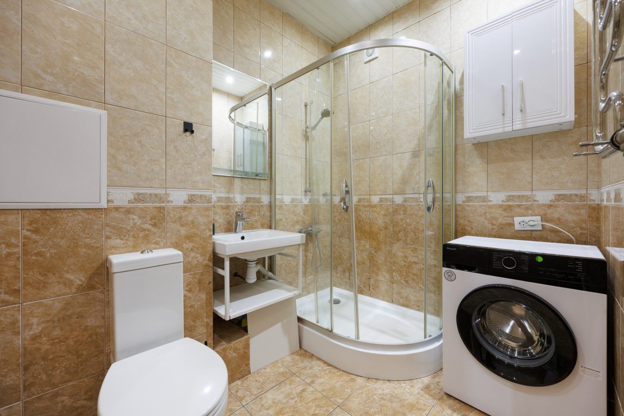 Апартаменты, Апартаменты 3-х комнатные на Гражданском 19