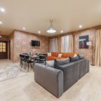 Апартаменты, Апартаменты 3-х комнатные на Гражданском 19