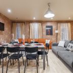 Апартаменты, Апартаменты 3-х комнатные на Гражданском 19