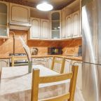 Апартаменты, Апартаменты 3-х комнатные на Гражданском 19