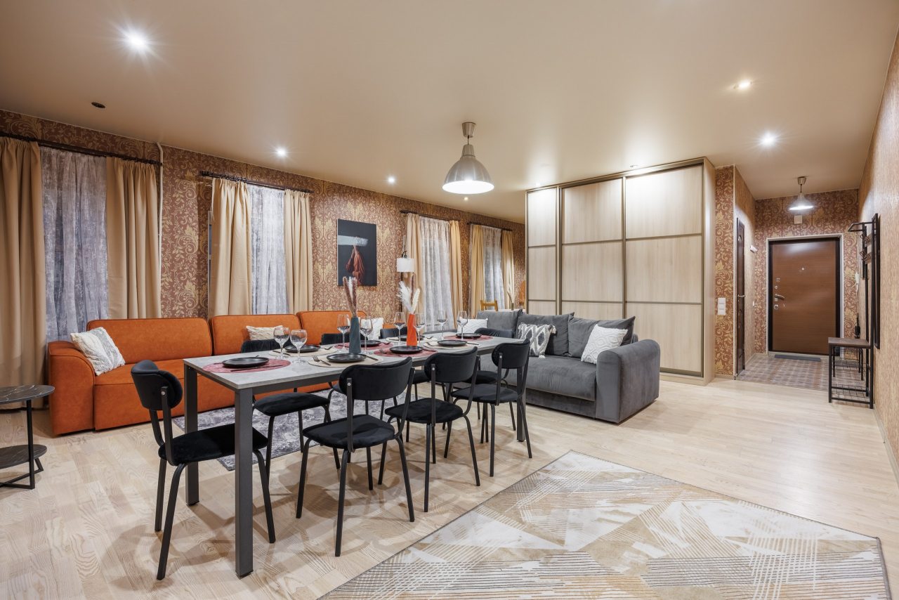 Апартаменты, Апартаменты 3-х комнатные на Гражданском 19