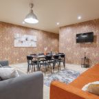 Апартаменты, Апартаменты 3-х комнатные на Гражданском 19