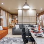 Апартаменты, Апартаменты 3-х комнатные на Гражданском 19