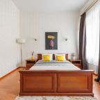 Апартаменты, Апартаменты 3-х комнатные на Итальянской 16