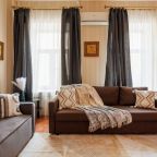 Апартаменты, Апартаменты 3-х комнатные на Итальянской 16