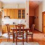 Апартаменты, Апартаменты 3-х комнатные на Итальянской 16