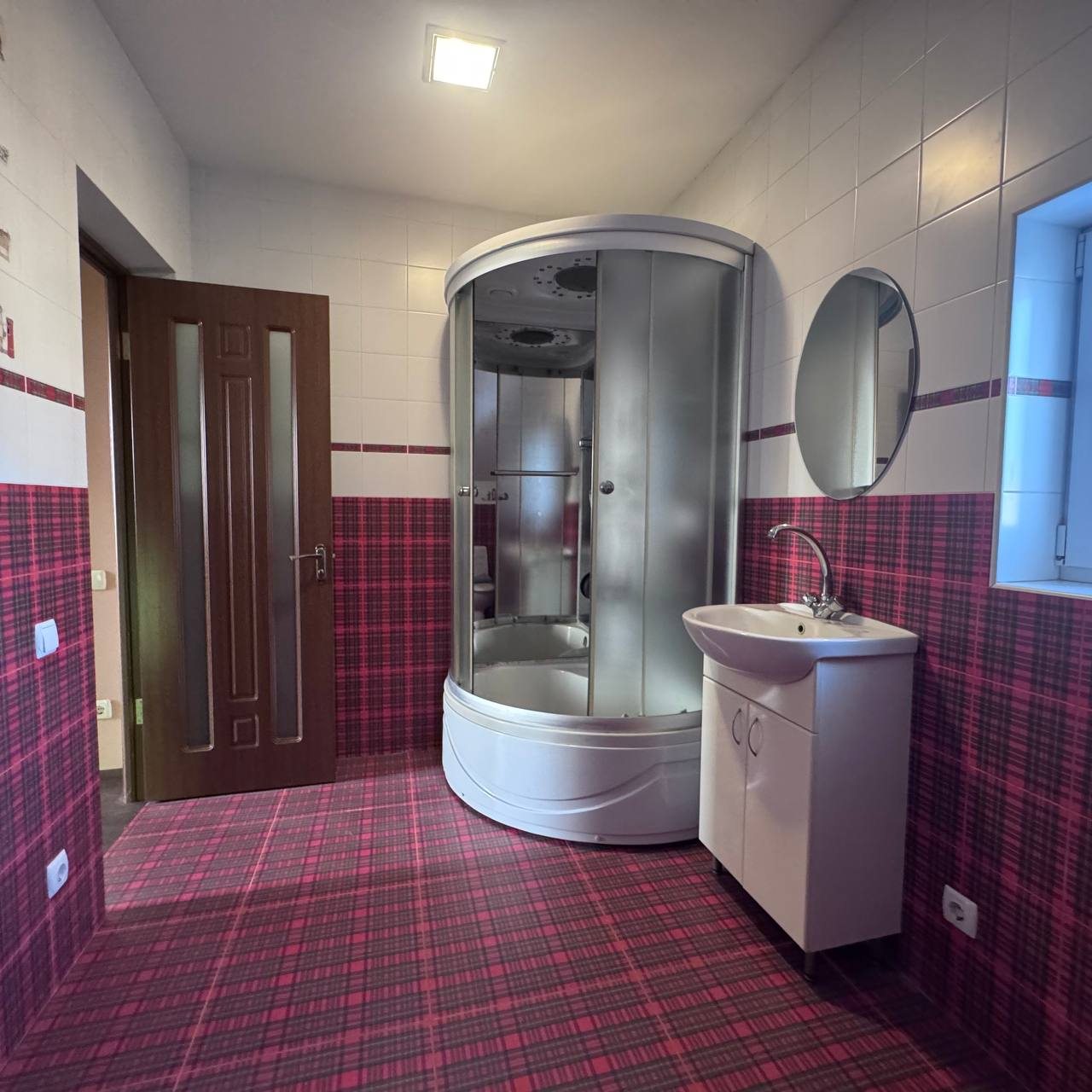 Коттедж, Коттедж Уютный в 200 метрах от пляжа Бохо