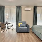 Апартаменты, Апарт-отель Атлантис