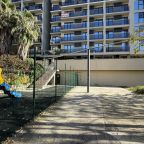 Ранний заезд, Апарт-отель Атлантис