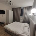 Полулюкс, Гостиница MARSEL