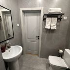 Двухместный, Гостиница MARSEL