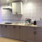 Трёхместный и более (Двухкомнатный с одной спальней и залом), Гостевой дом Райский уголок