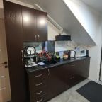 Полулюкс (Трехкомнатный с двумя спальнями), Гостевой дом Райский уголок