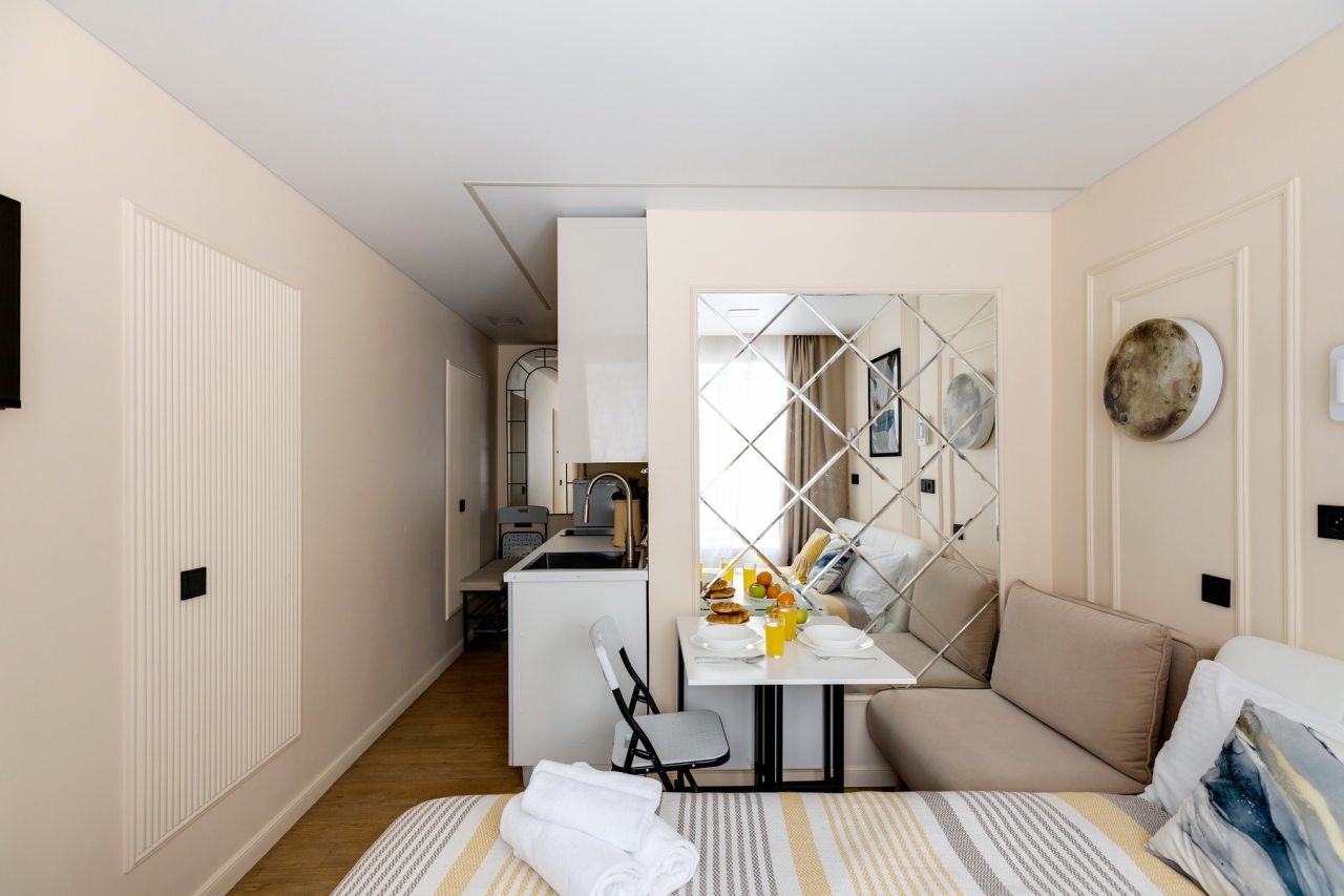 Трёхместный и более (Венера), Апартаменты Home24 у метро Царицыно