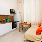 Квартира (Мондриан), Апартаменты Home24 на Каштановой 14