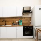 Квартира (Мондриан), Апартаменты Home24 на Каштановой 14