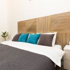 Квартира (Мондриан), Апартаменты Home24 на Каштановой 14