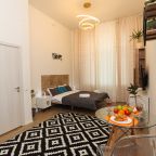 Допускается размещение домашних животных, Апартаменты Home24 на Каштановой 14