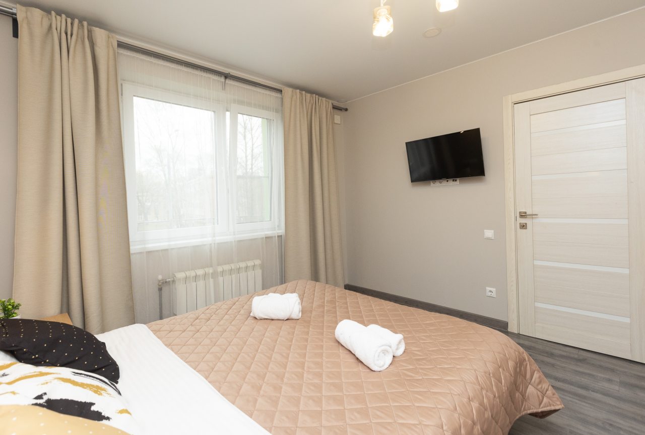 Трёхместный и более (Милк шейк), Апартаменты Home24 на Верхне-Пролетарской 7