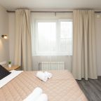 Трёхместный и более (Милк шейк), Апартаменты Home24 на Верхне-Пролетарской 7